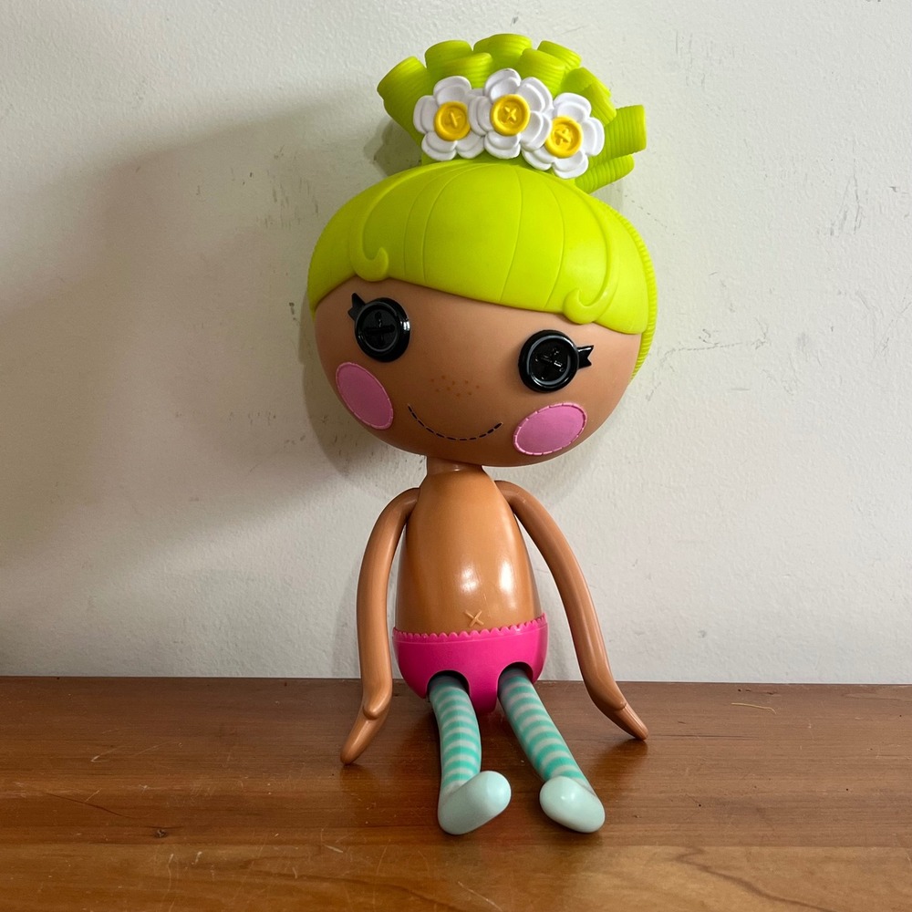 Lalaloopsy Doll MGA Entertainment Green Hair Button Eyes Pink‎ Bottoms 2010
